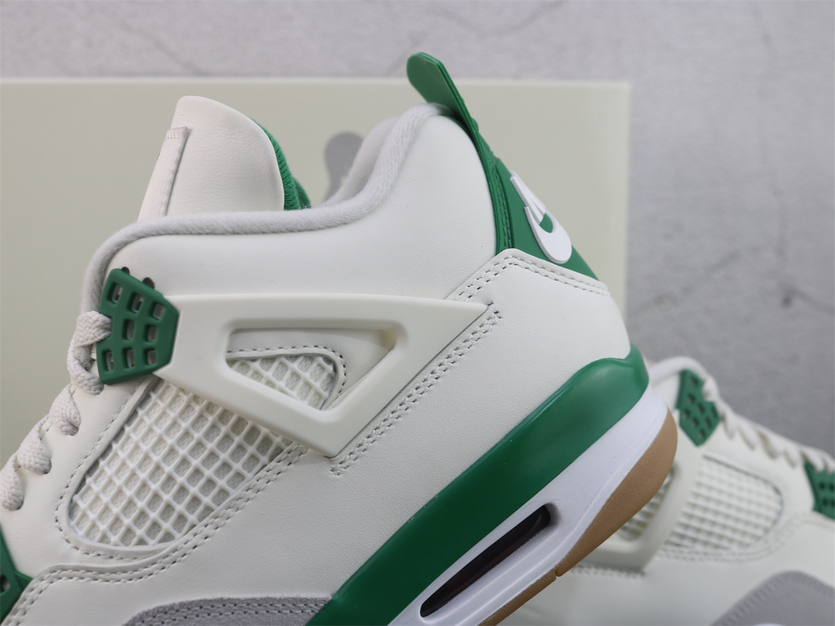 GX Batch Air Jordan 4 Retro SB Pine Green DR5415-103